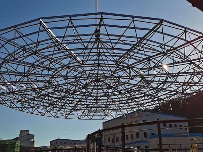 临安螺栓球网架工程施工现场